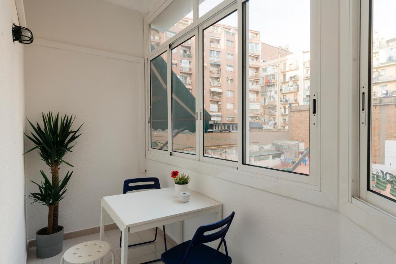 Apartamento Eixample Sants Estacio Barcelona Kültér fotó